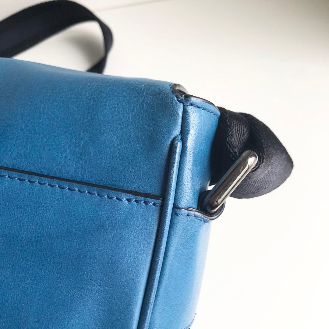 美品✨コーチ COACH メンズ メッセンジャーバッグ レザー ブルー