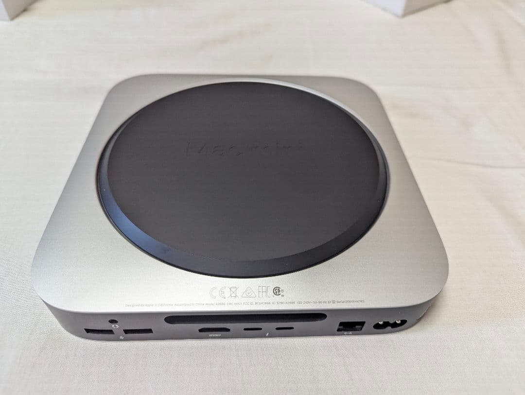 【美品】Apple Mac mini 2023 M2 8GB 512GB