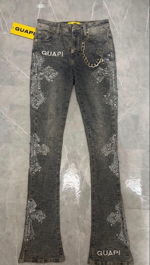 L*y様 GUAPI PREMIUM フレアジーンズ 【早い者勝ち】