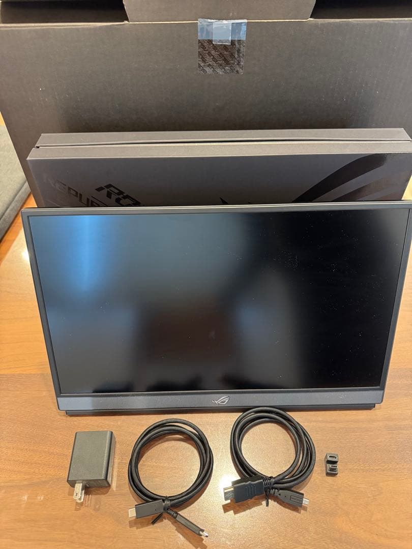 ASUS XG17AHPE ポータブルモニター 本体