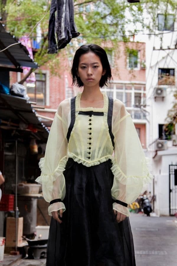 【お値下げ中】MIKIOSAKABE シースルー フリル付き長袖ブラウス