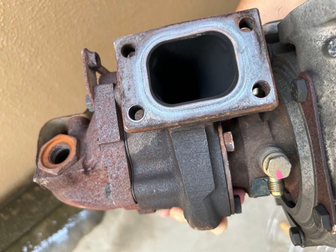 S15シルビア純正タービン HKS強化アクチュエーター付き