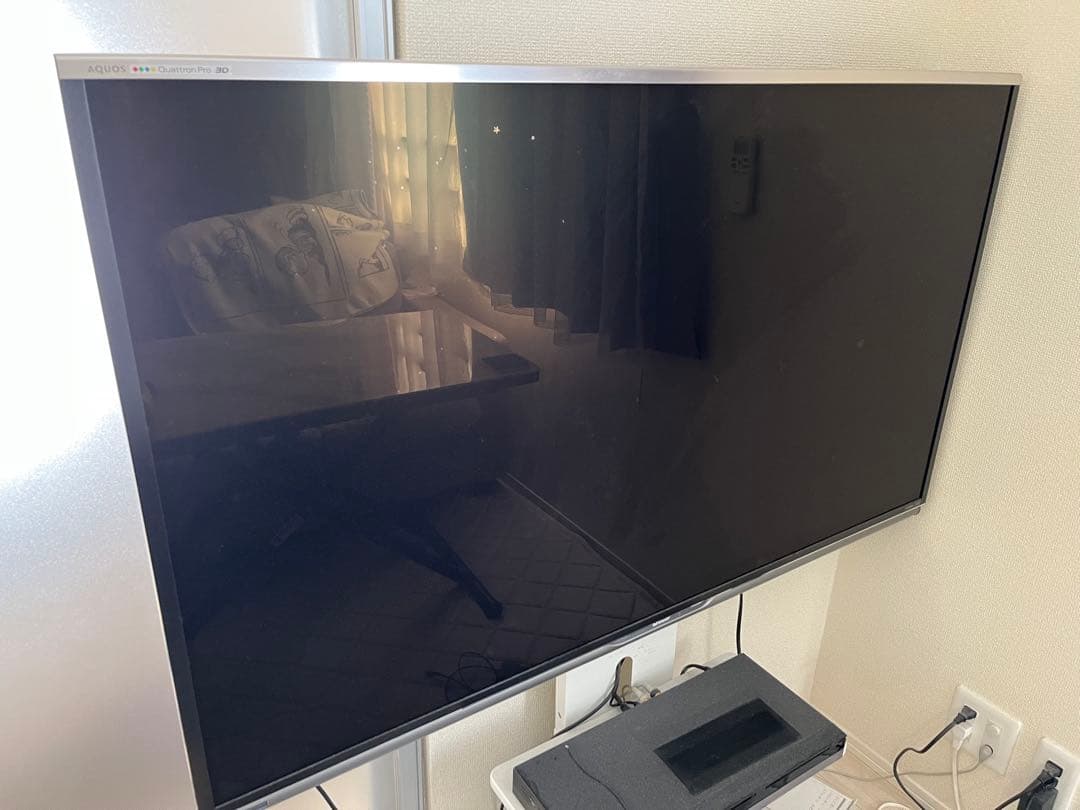 AQUOS クアトロン プロ 52インチ液晶テレビ