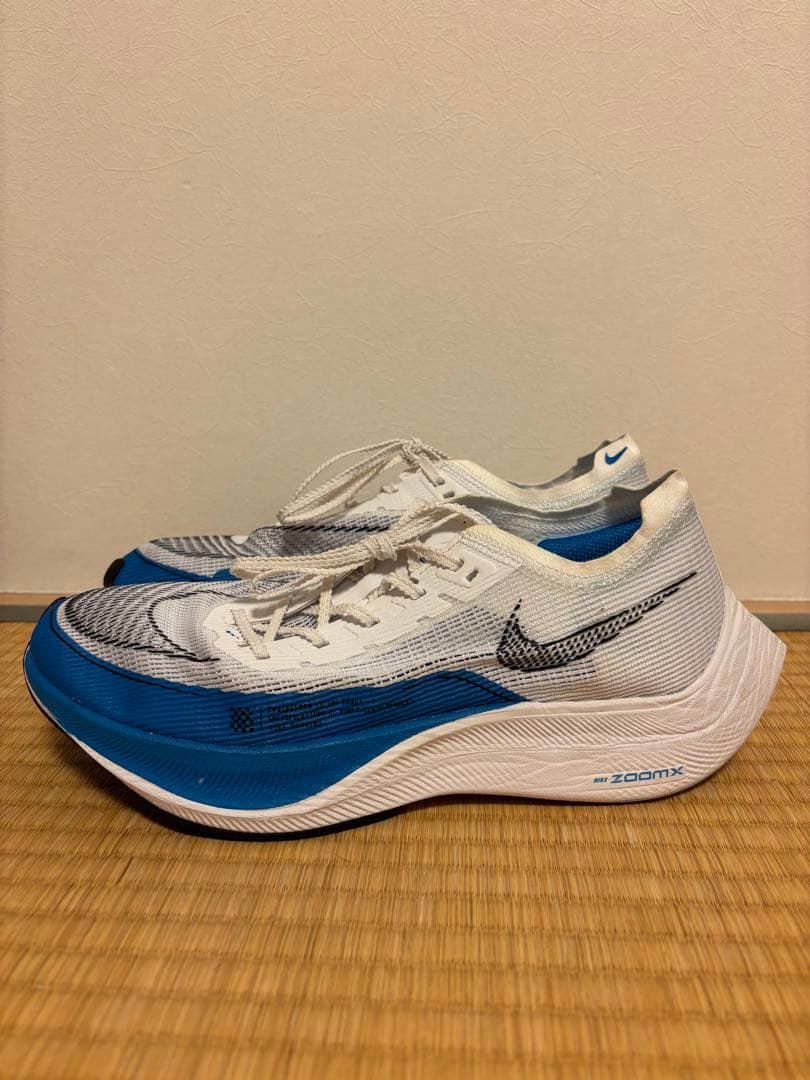 【美品】 NIKE ヴェイパーフライネクスト%2 26.5cm