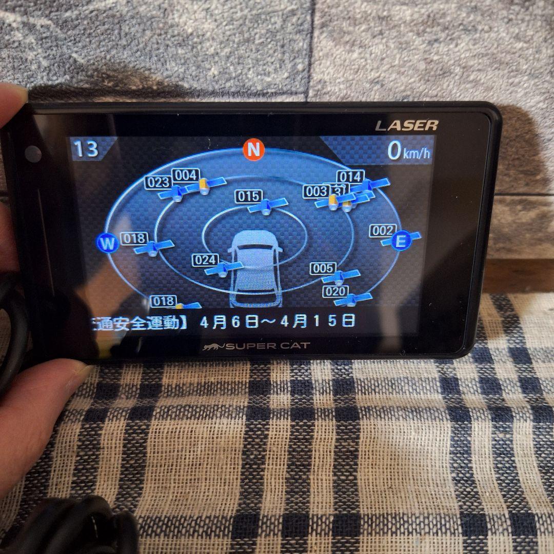 【美品】最新データ！ ユピテル LS70α GPS内蔵レーザー&レーダー探知機