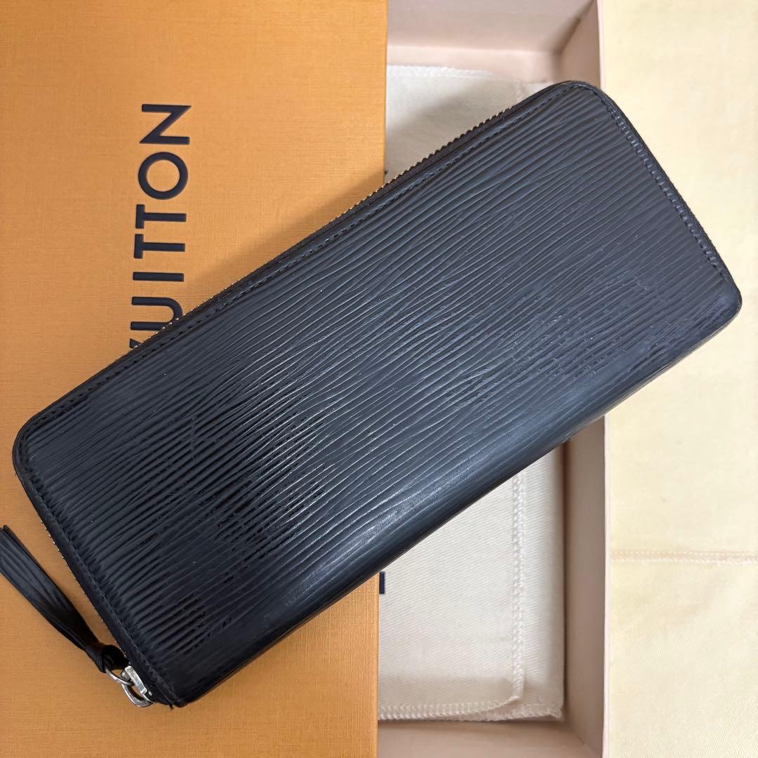 【美品】ルイヴィトン エピ ポルトフォイユクレマンス ラウンドファスナー 長財布