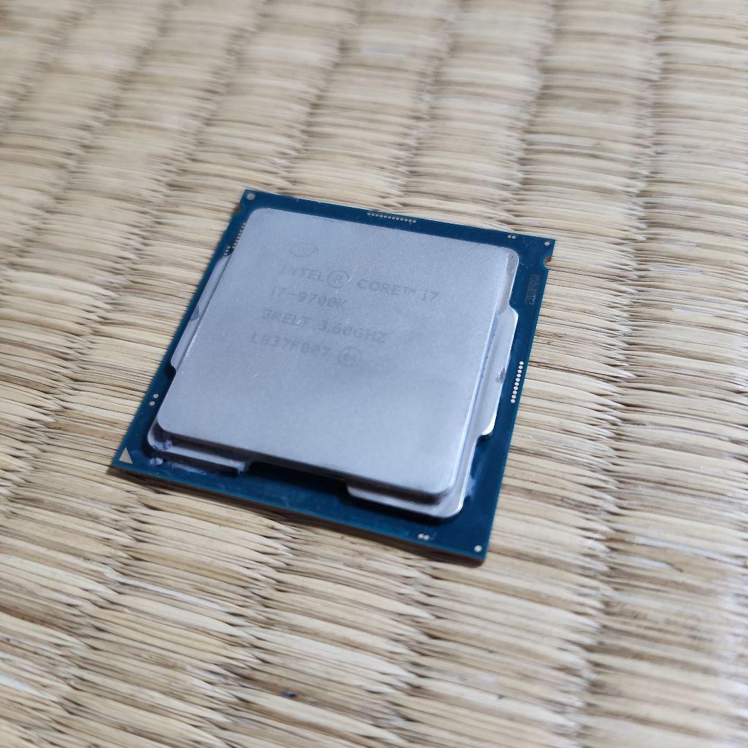 intel i7-9700K　CPU