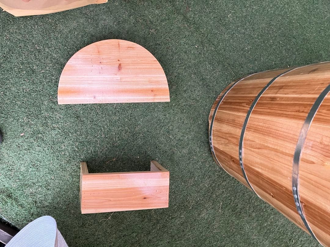 木製　風呂釜　浴槽　木の浴槽　浴槽　木桶　樽