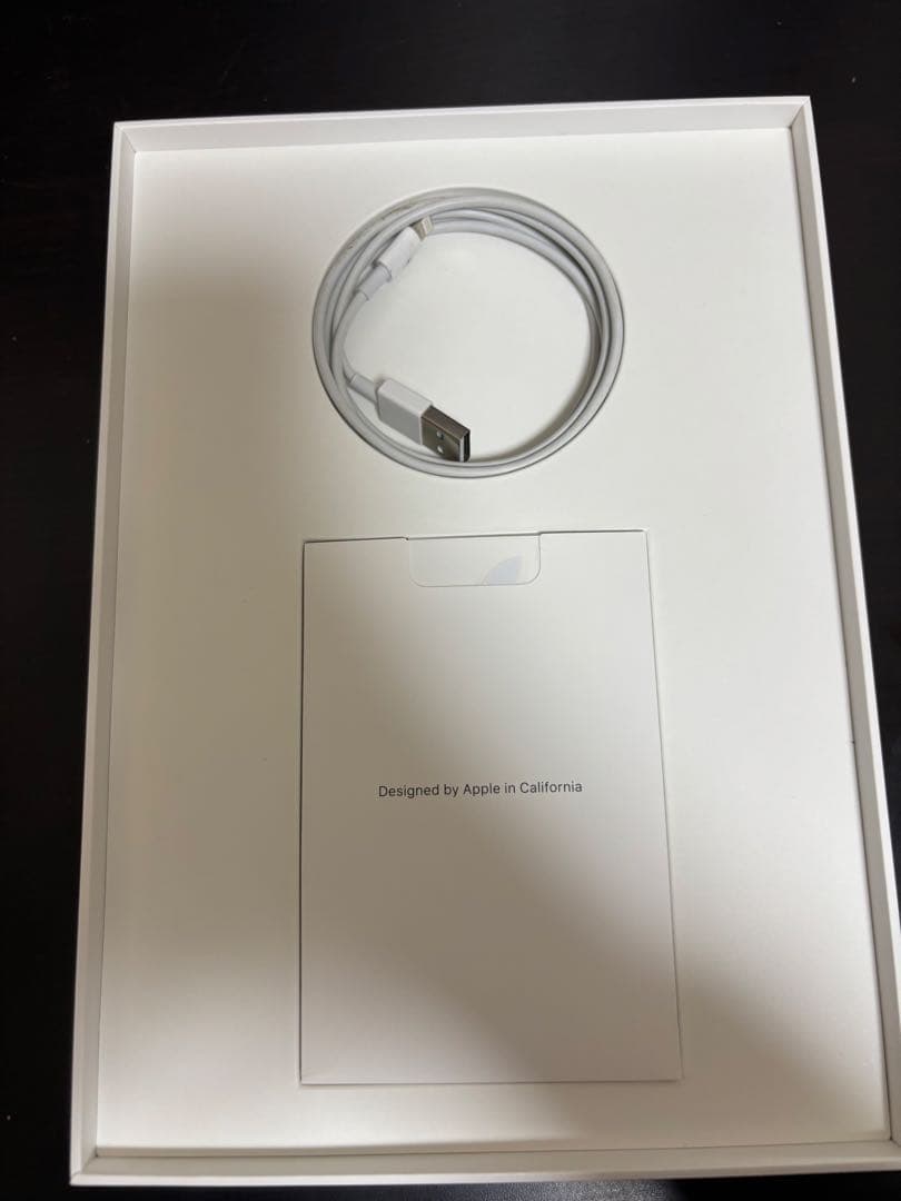 iPad 第6世代　Wi-Fiモデル　32gb スペースグレイ