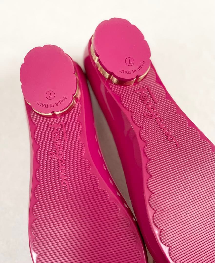 【美品】Salvatore Ferragamo ラバーパンプス