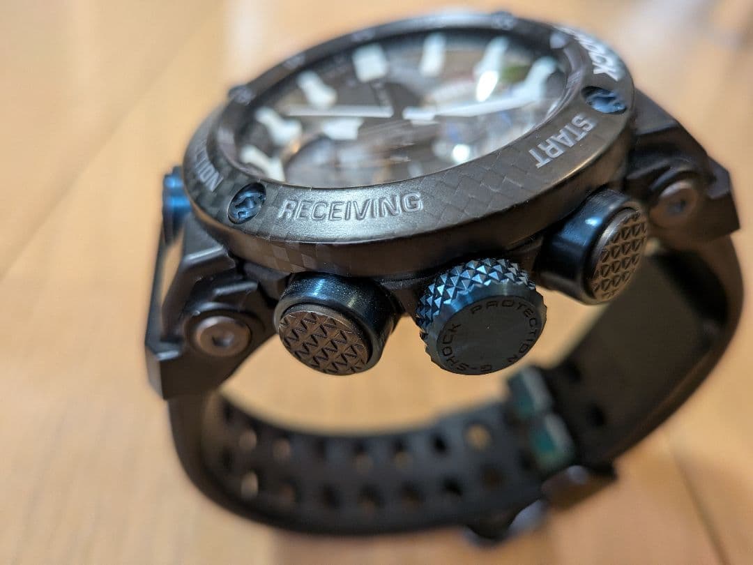 極美品 CASIO G-SHOCK フラッグシップGWR-B1000-1A1JF