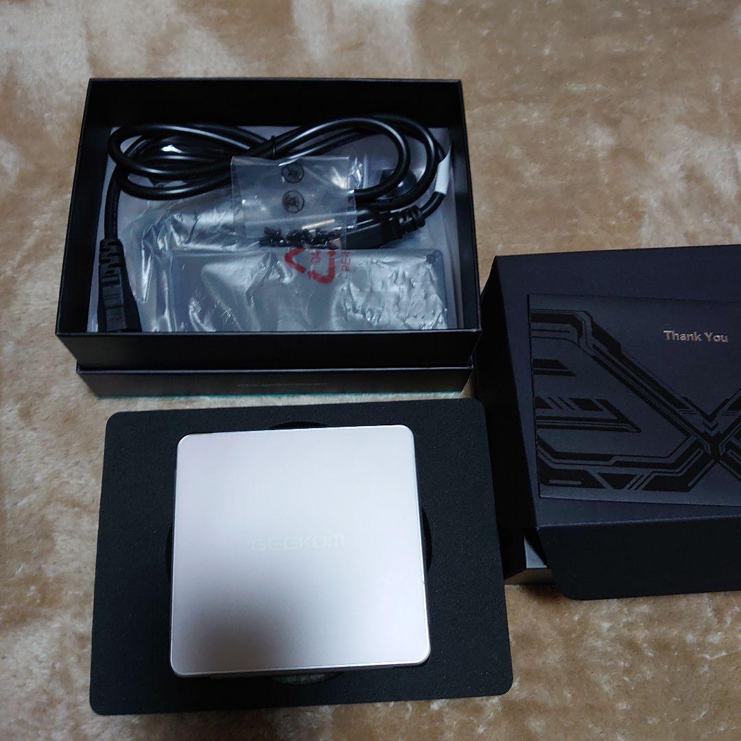 ミニPC　GEEKOM　A5 R7　5800H