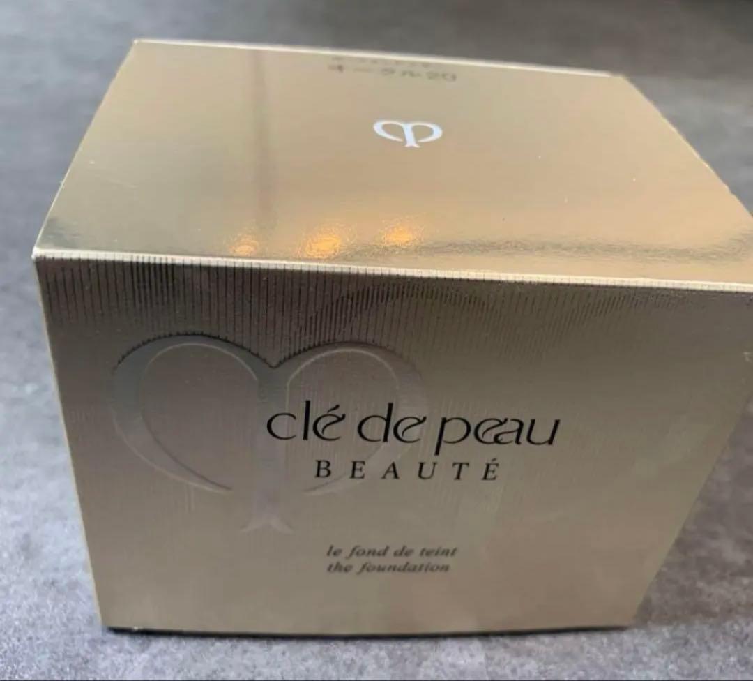 ファンデーション Defi