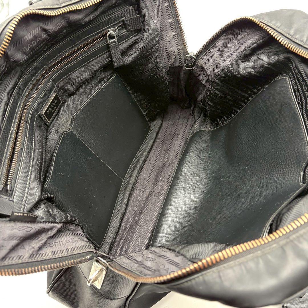 プラダ ビジネスバッグ 三角ロゴ 南京錠 A4可能 ナイロン サフィアーノ 黒