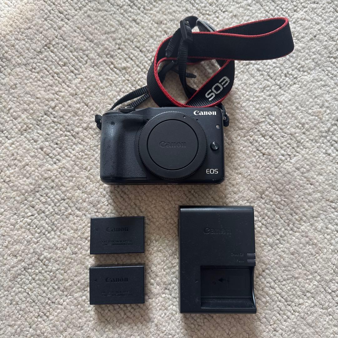 ジャンク品　Canonミラーレス一眼　EOSM3