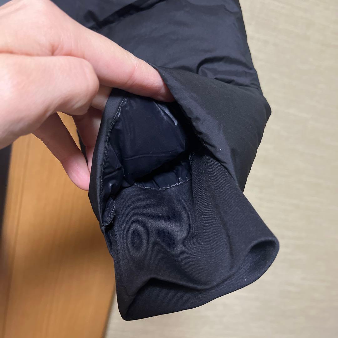 【試着のみ】DKNY // 黒(防水、パッカブルで袋付き)