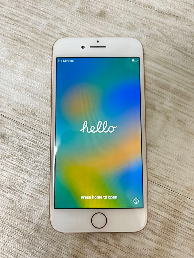 【美品】Apple iPhone8 ゴールド　本体　256GB SIMフリー版