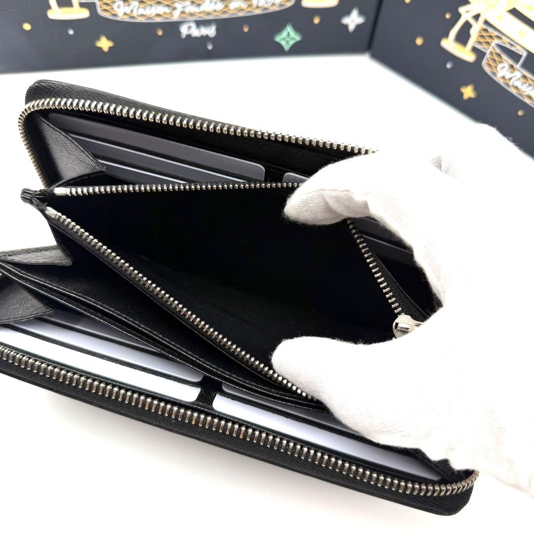 ルイヴィトン ジッピーウォレット エピ ノワール ラウンドファスナー 長財布