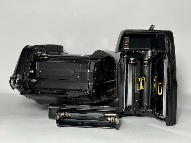 ★美品の訳アリ★ ニコンF4S / DP-20 / MB-21 / MF-23