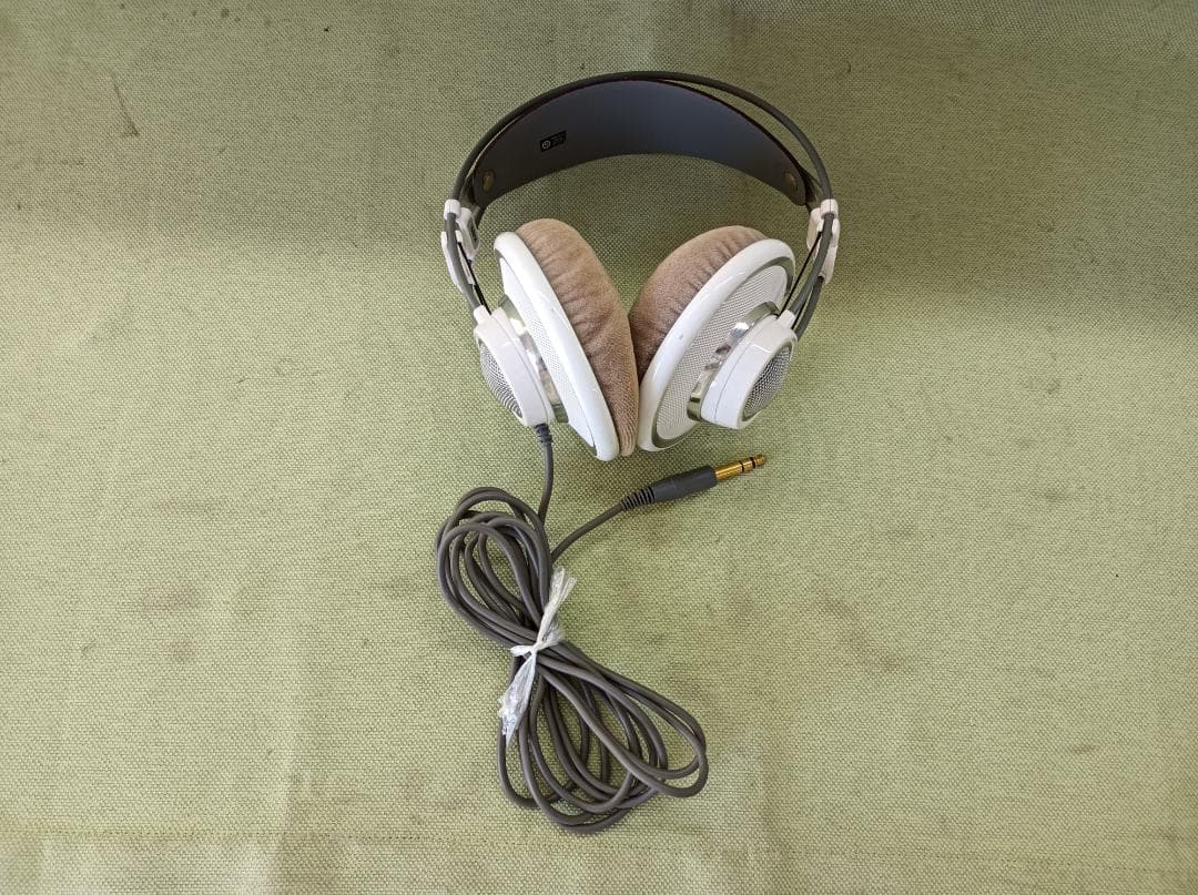 都《NRXRE》AKG　K701　ヘッドホン