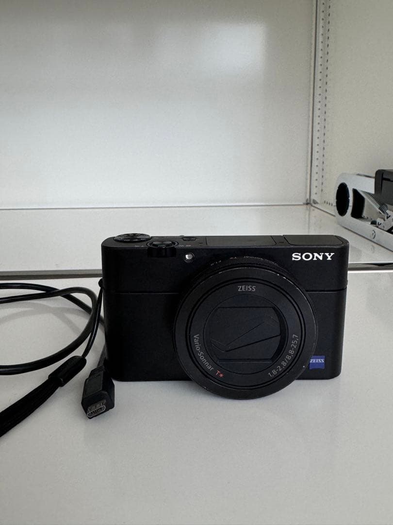 SONY DSC-RX100M5 ソニー
