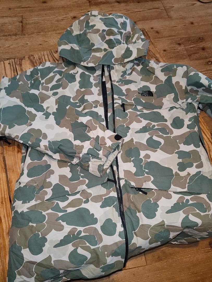 The North Face カモフラージュ マウンテンパーカー