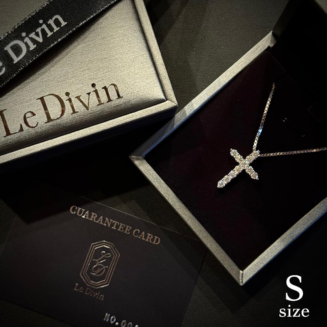 新年SALE1点限定価格 Sサイズ モアサナイト1.1ct クロスネックレス