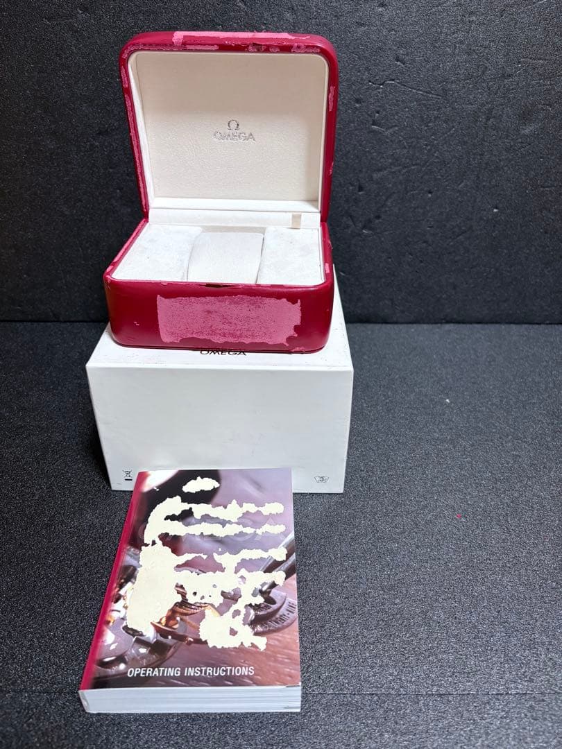 【新年特価】1/3日まで　オメガ　OMEGA 時計箱　3点セット＋グッズ