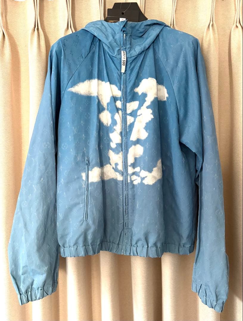 超美品　LOUIS VUITTON 雲模様 ブルーナイロンジャケット　モノグラム