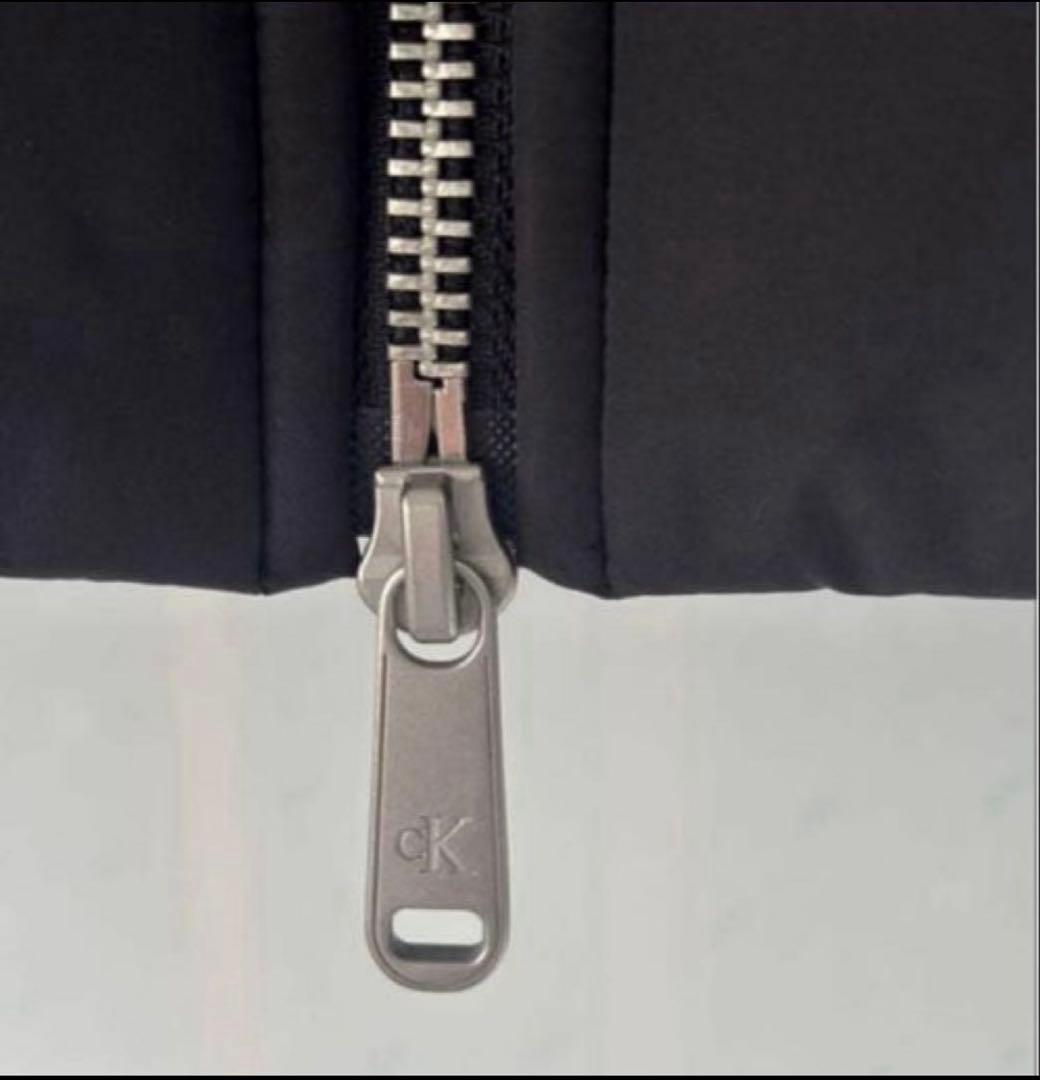 新品タグ付き   ボリュームネッククロップダウン　グク着用