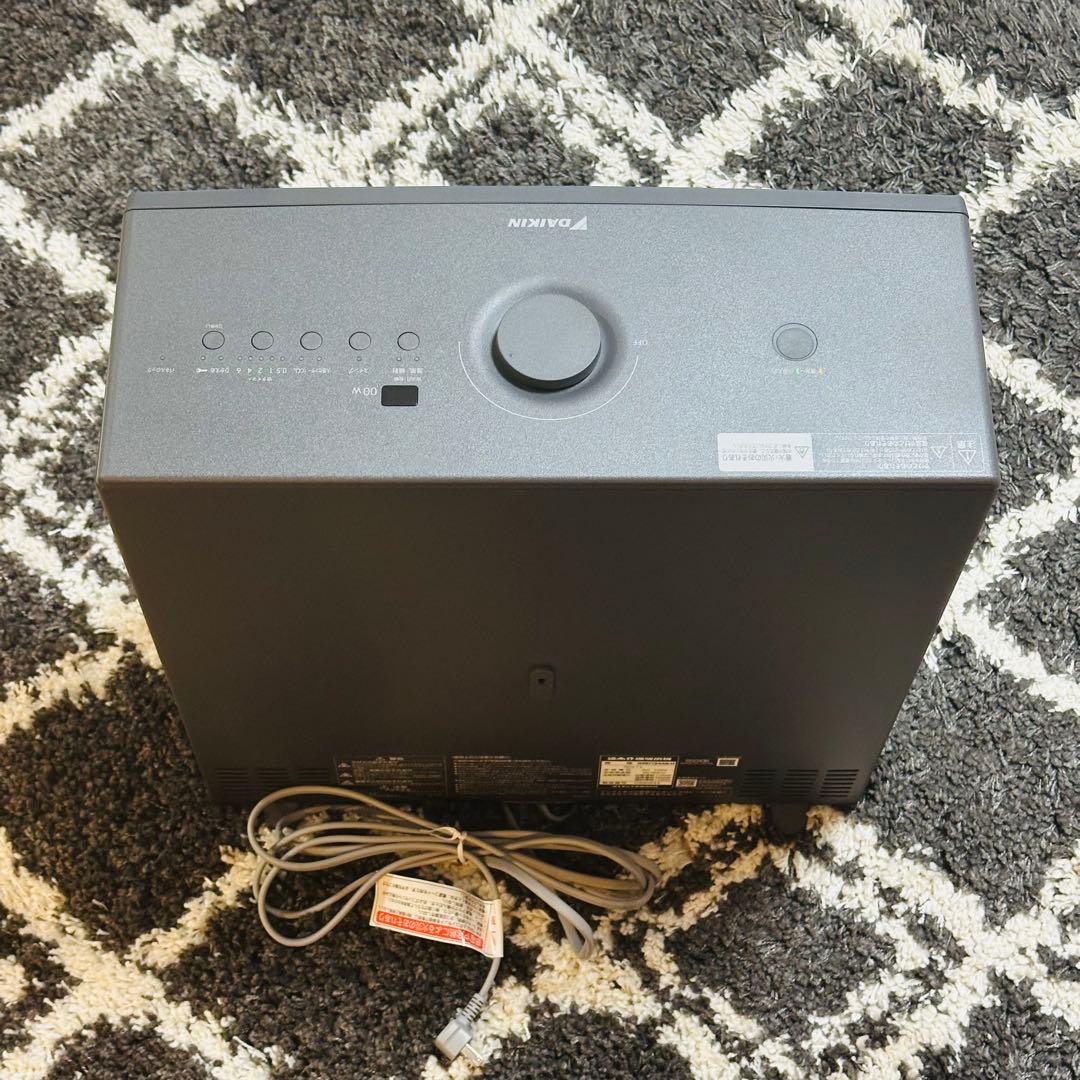 展示品 DAIKIN ハイブリッドセラムヒート WRH134ASH ダークグレー