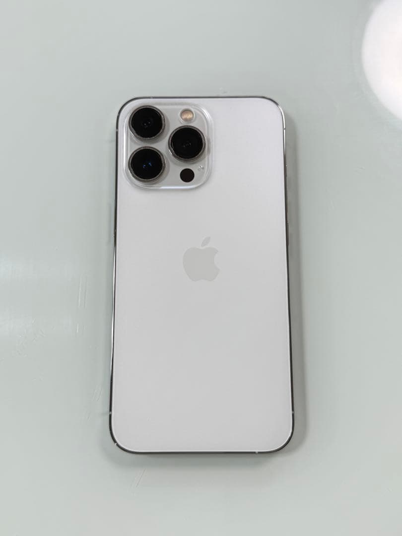 【充電器付】iPhone13 pro、傷なし、SiMフリー