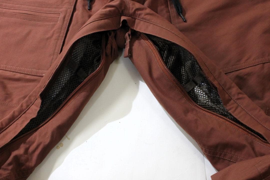 m*o様 BURTON Dhaka バートン スノーボードウェア セットアップ上