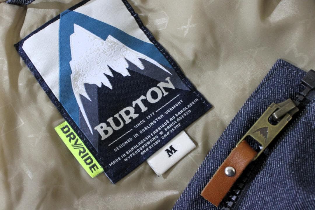 m*o様 BURTON Dhaka バートン スノーボードウェア セットアップ上
