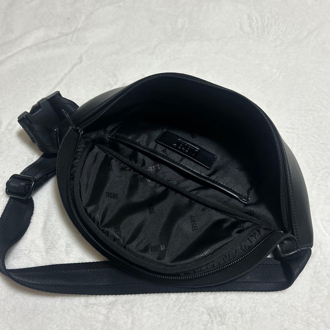 diesel ボディバック　dロゴ　レザー
