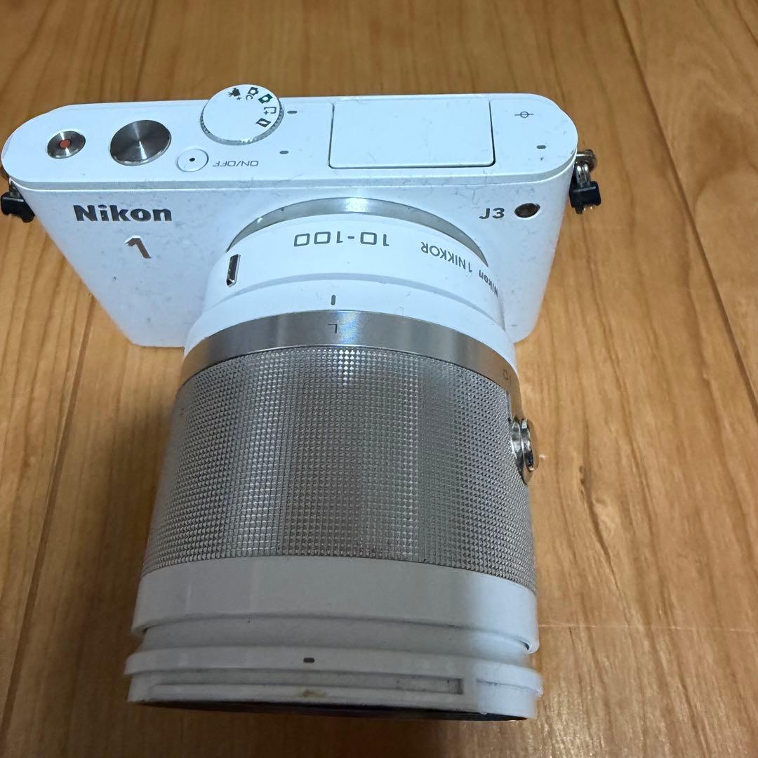 Nikon 1 J3 ホワイト ミラーレスカメラ　ジャンク