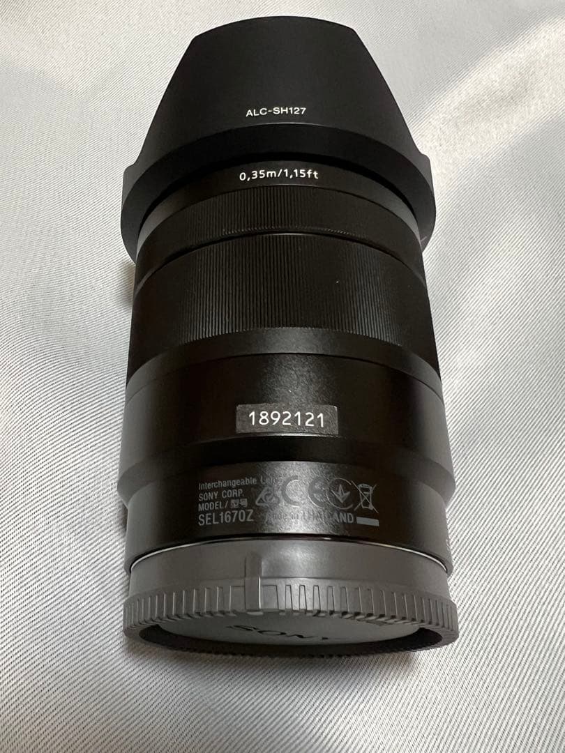 アキ 美品 SONY SEL1670Z