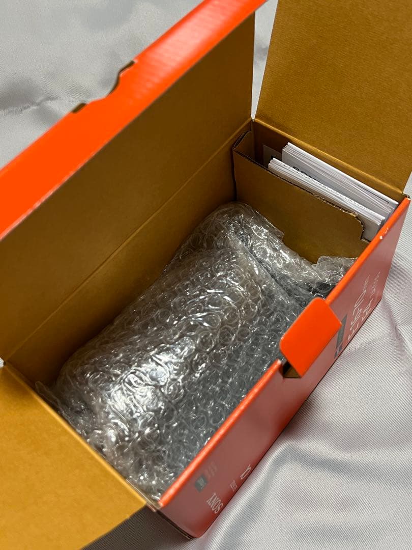 アキ 美品 SONY SEL1670Z