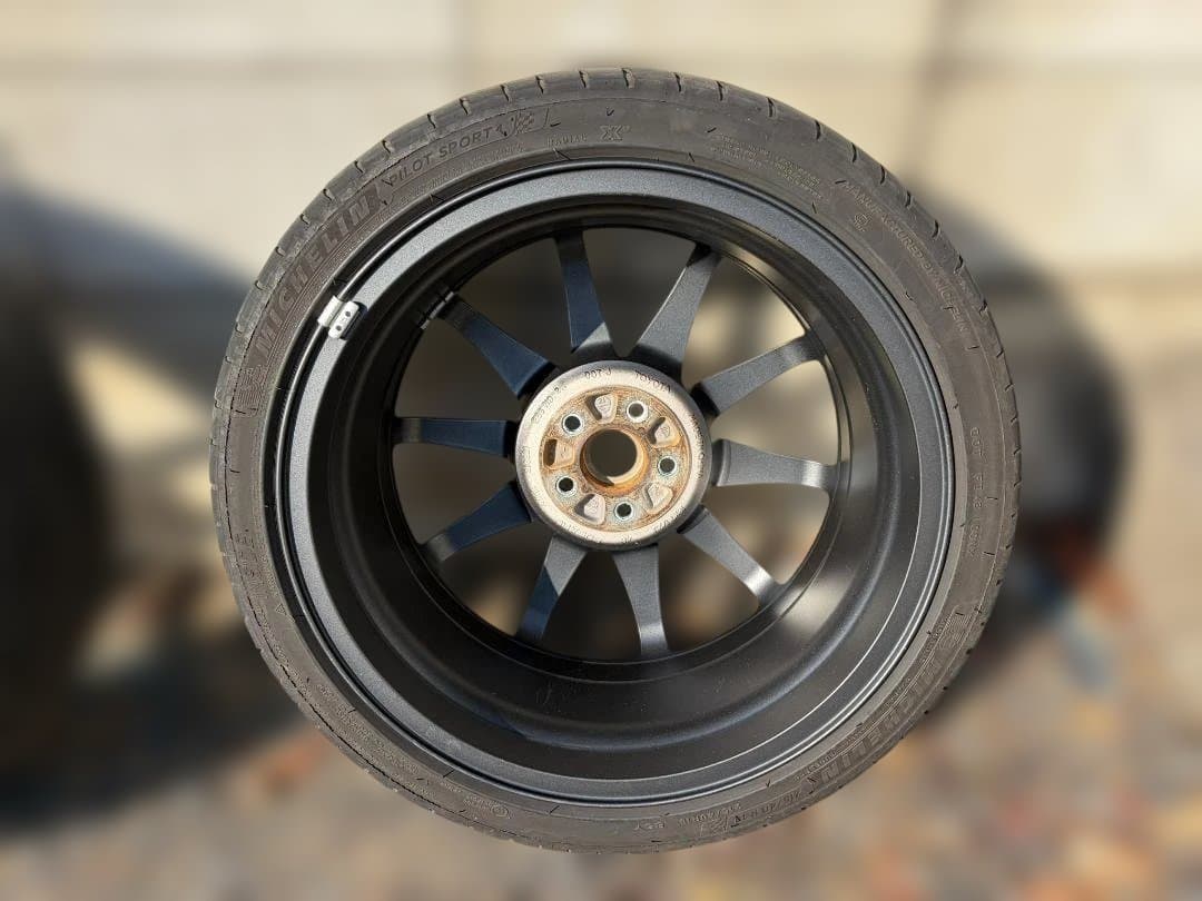 ZD8 純正 18インチx7.5J ホイール&タイヤ（215/40R18）