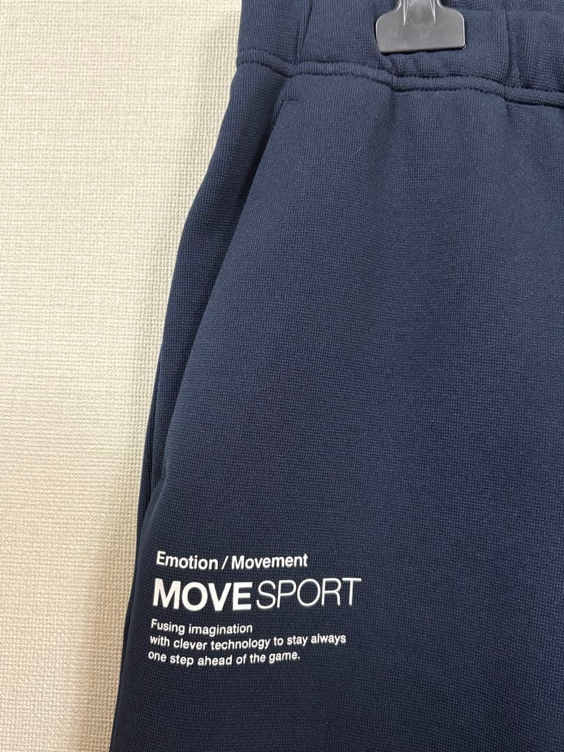 L ☆新品☆ デサント　Move Sport　S.F.TECH　上下セット　紺