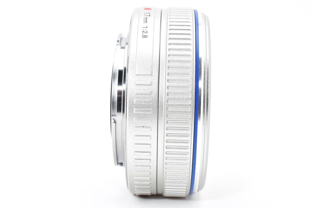 Olympus m.zuiko digital 17mm f2.8 シルバー