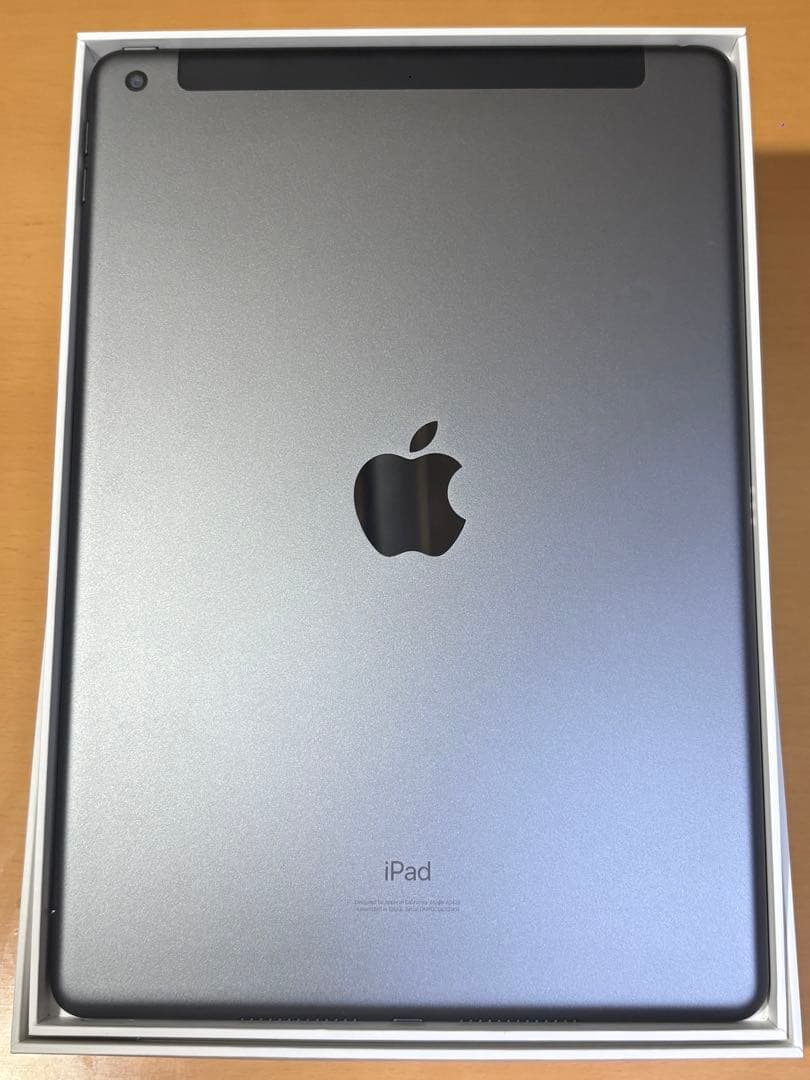 Apple ipad 第8世代 Wi-Fi Celluar 電池99% ケース付