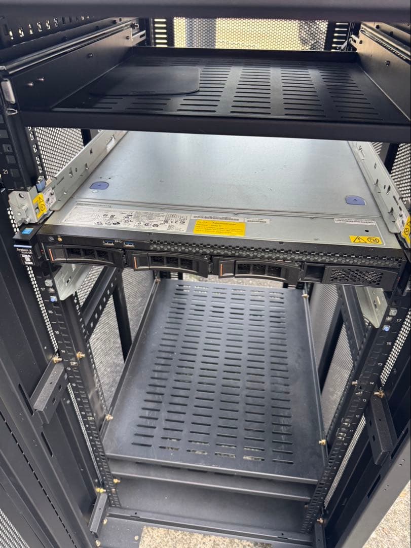 【専用】サーバーラック 100-SV002 19インチ 24U