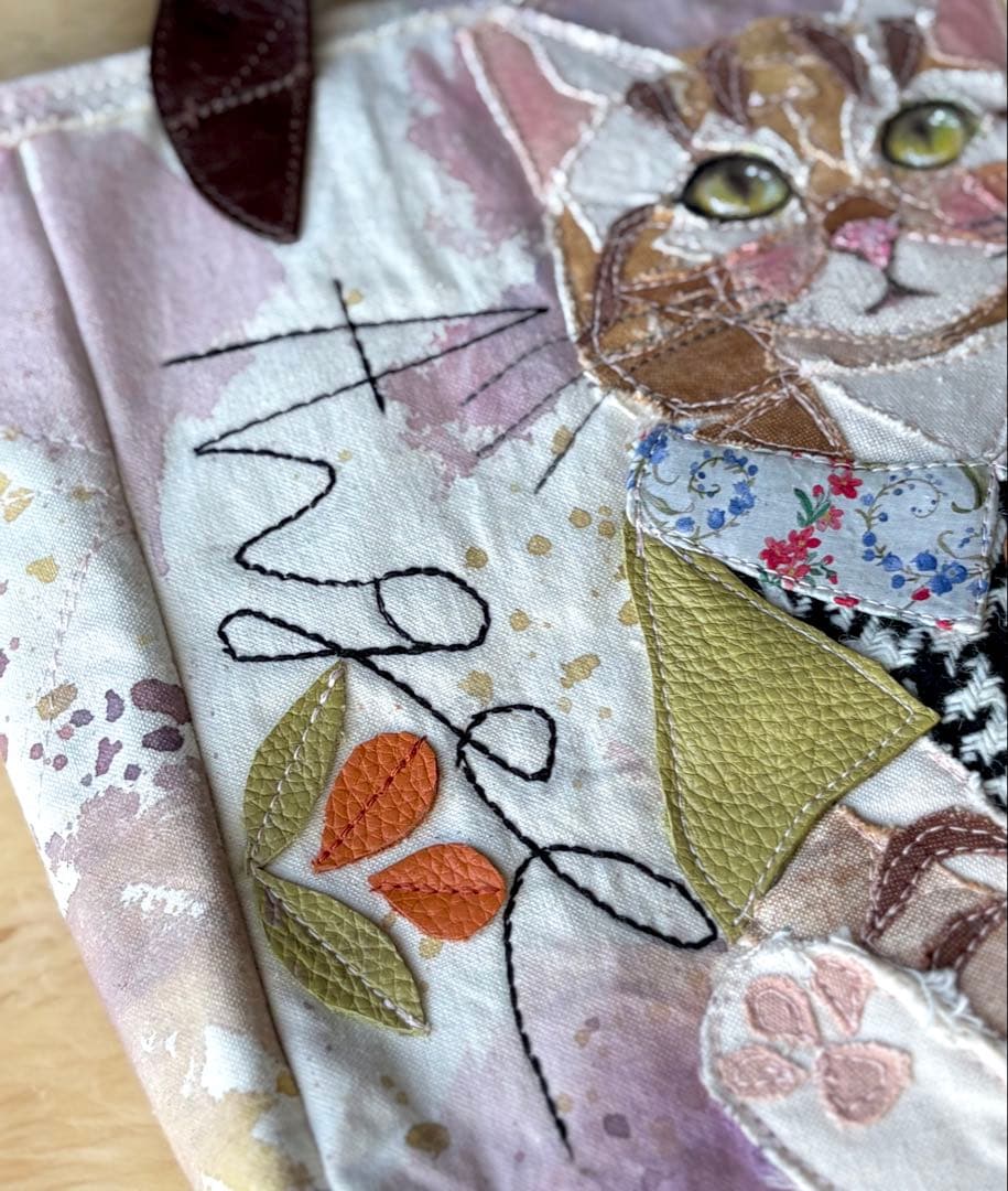 (手づくり)\"エンジェル茶トラ\"ねこのトートバッグ刺繍切り絵帆布ネコ