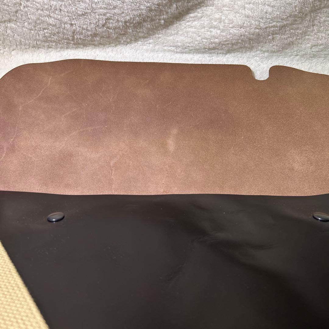 展示品　未使　Uni&co ユニアンドコー　レザー　メッセンジャーバッグ　 M