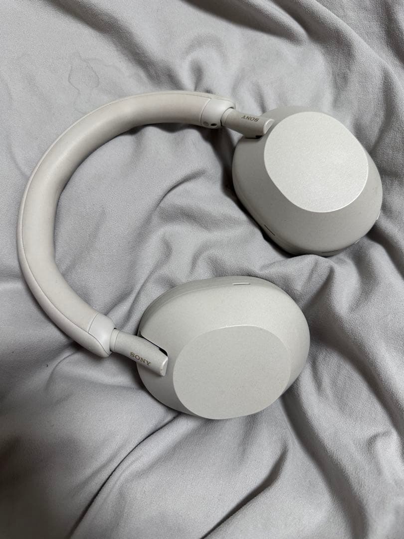 小物 Sony WH-1000XM5 Silver
