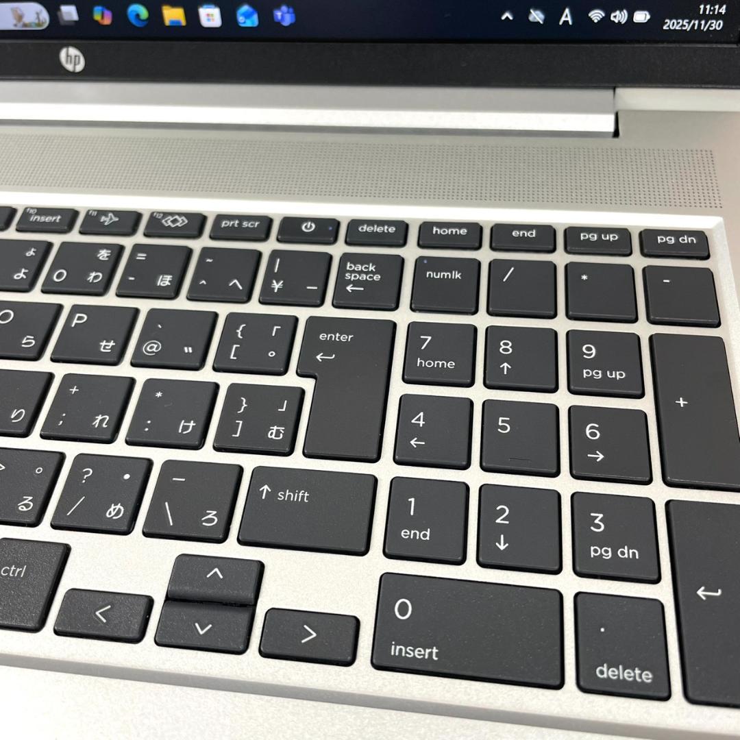 ★美品★ 2022年製 第11世代i5 SSD512GB メモリ16GB QQ6