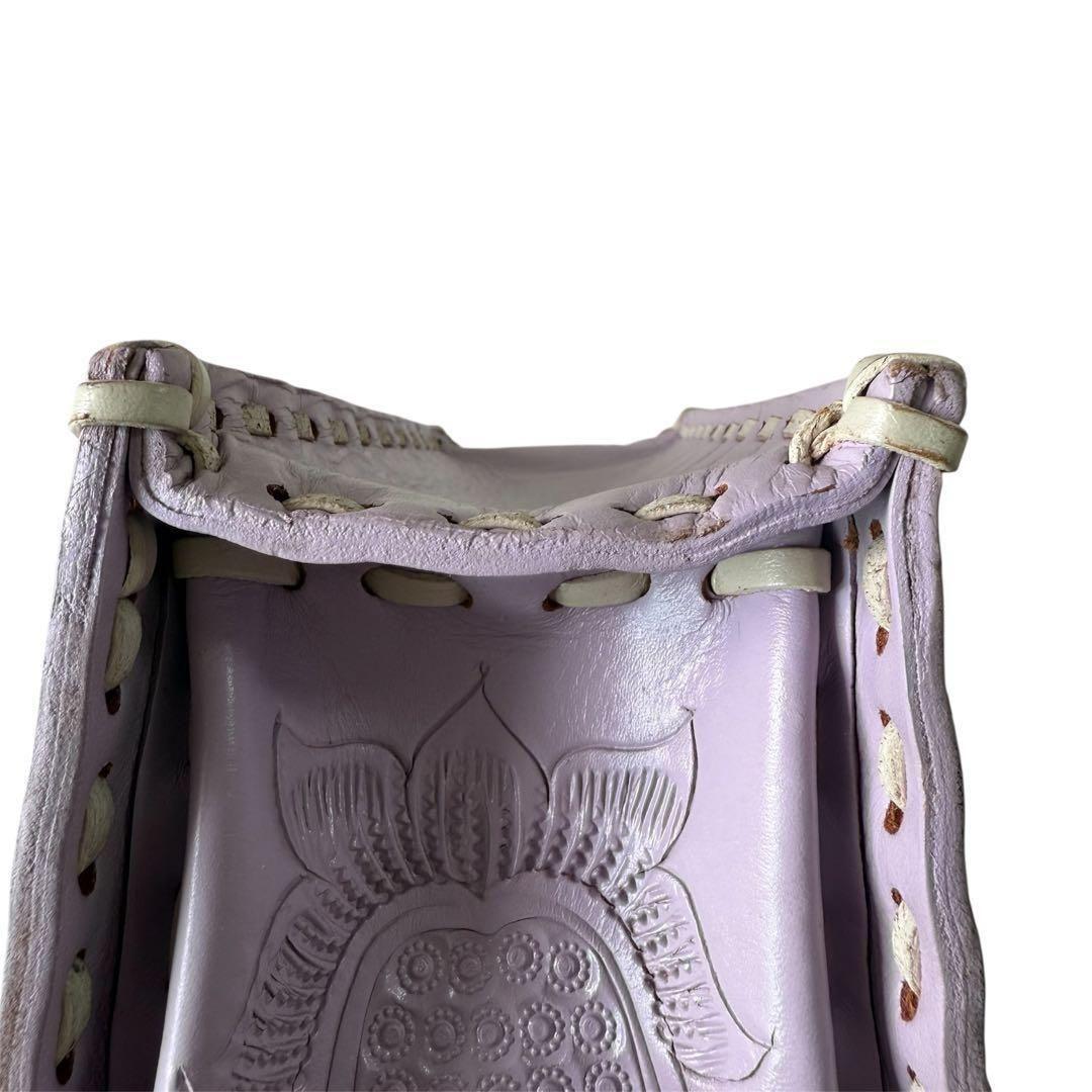 あ*ん様 良品　カービングトライブス　マエストラS ラベンダー　ハンドバッグ