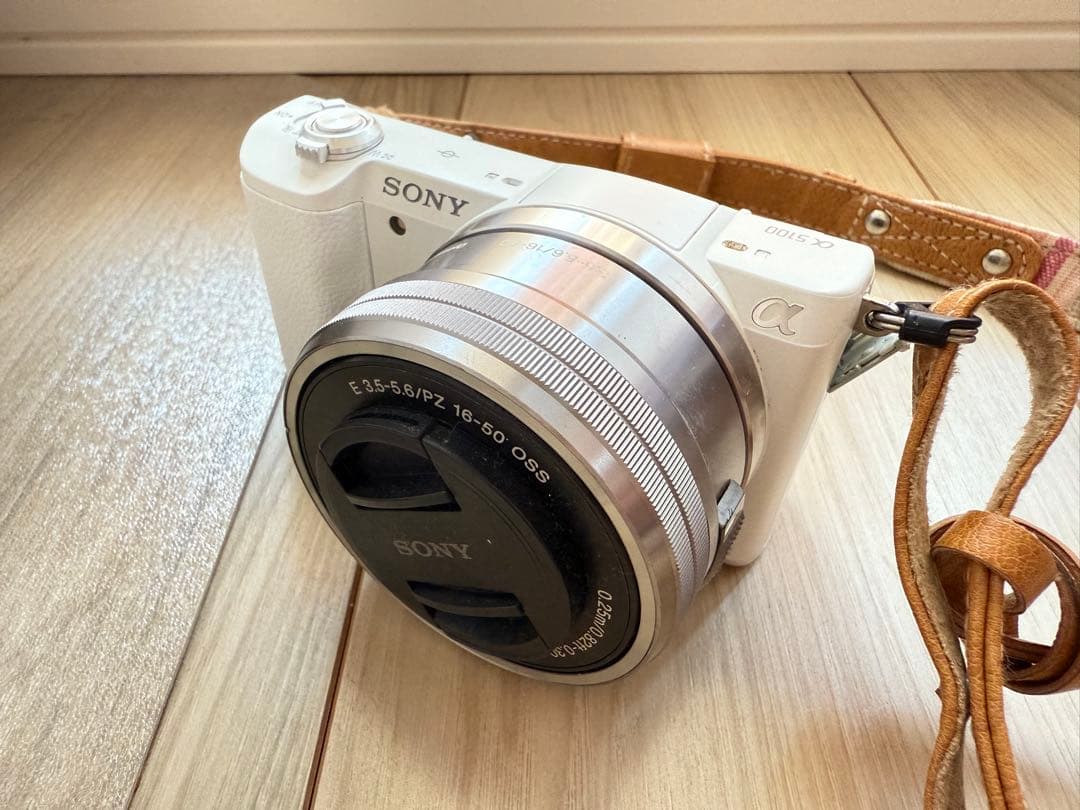 【美品】SONY α5100 ホワイト ミラーレス一眼レフ カメラ α