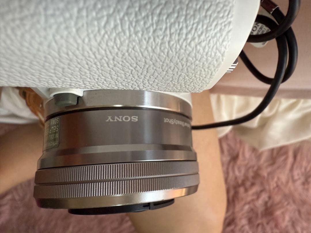 【美品】SONY α5100 ホワイト ミラーレス一眼レフ カメラ α